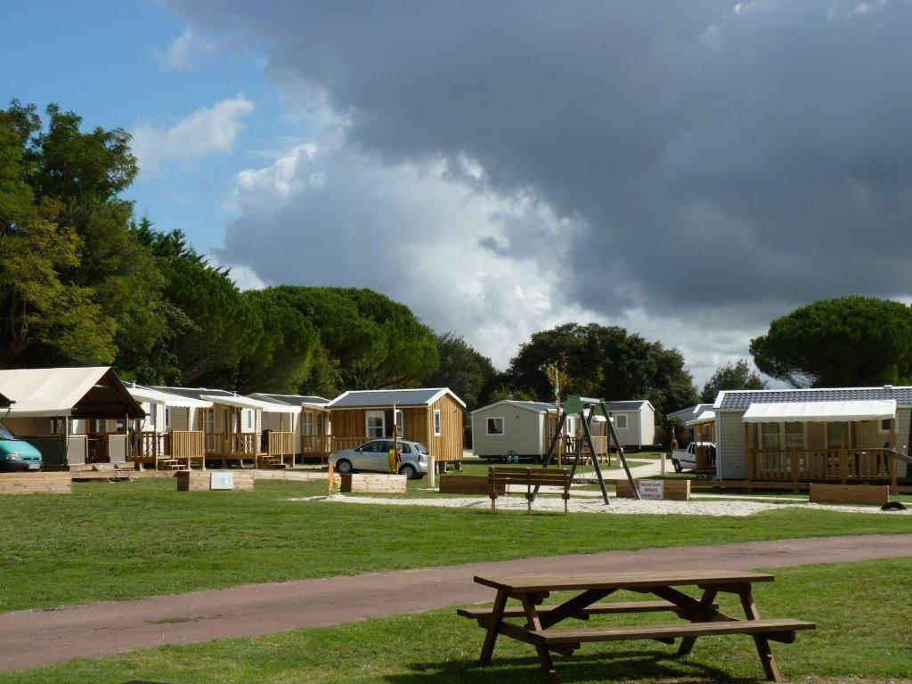 Camping Les Chenes Verts Мешер-сюр-Жиронд Экстерьер фото
